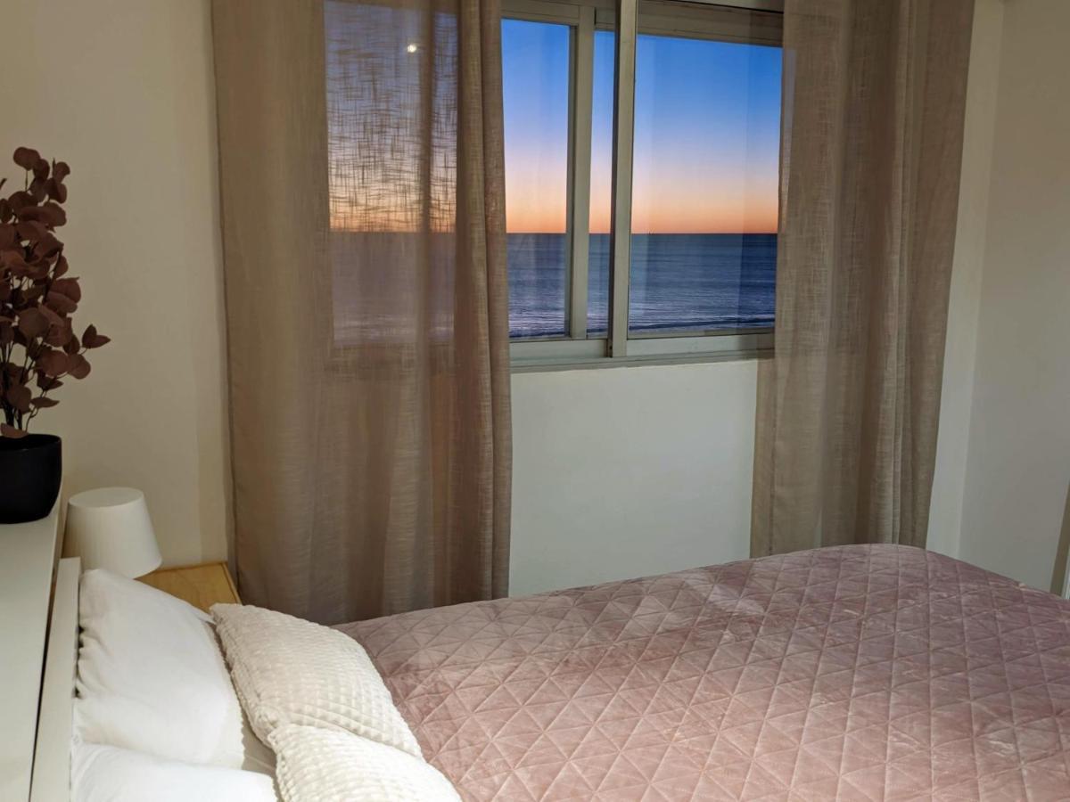 Apartamento En La Playa Con Garaje Καντίζ Εξωτερικό φωτογραφία